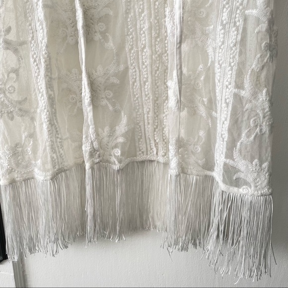 Dex Embroidered Fringed Mesh Kimono - Picture 10 of 10
